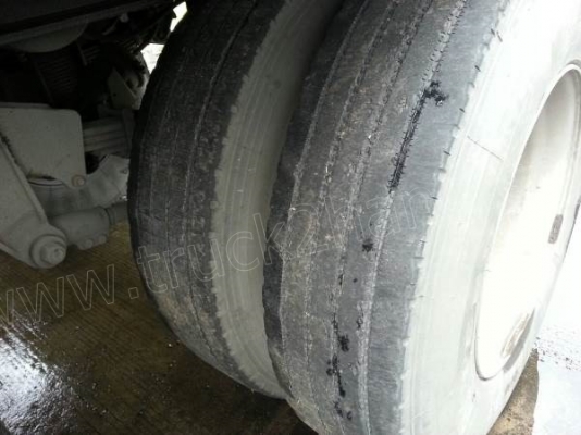 หางเทเลอร์ พื้นเรียบ3เพลา บ.สามมิตร ปี53 ผลิตจากบริษัทสามมิตร มีทั้งหมด 22 หาง