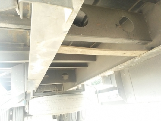 หางเทเลอร์ พื้นเรียบ3เพลา บ.สามมิตร ปี53 ผลิตจากบริษัทสามมิตร มีทั้งหมด 22 หาง