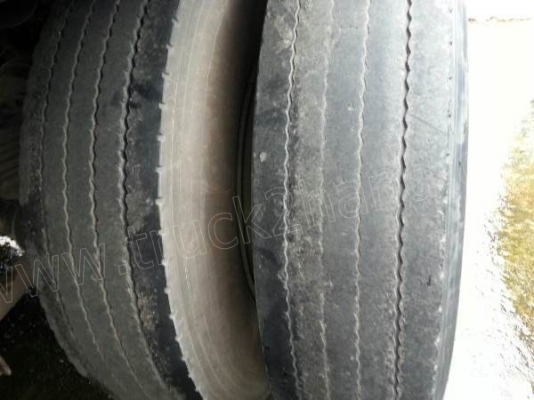 หางเทเลอร์ พื้นเรียบ3เพลา บ.สามมิตร ปี53 ผลิตจากบริษัทสามมิตร มีทั้งหมด 22 หาง