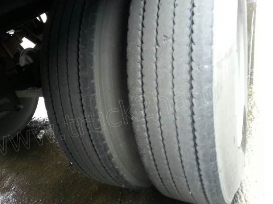 หางเทเลอร์ พื้นเรียบ3เพลา บ.สามมิตร ปี53 ผลิตจากบริษัทสามมิตร มีทั้งหมด 22 หาง