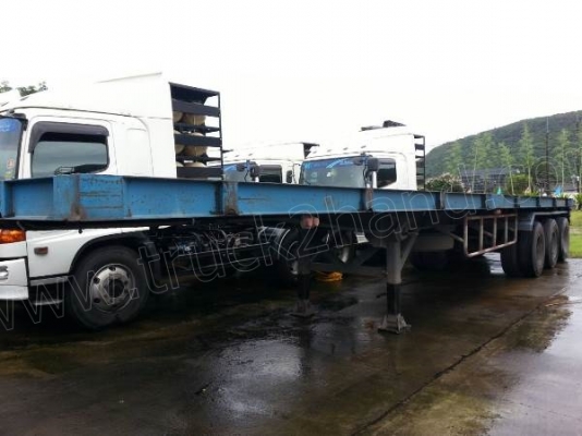 หางเทเลอร์ พื้นเรียบ3เพลา บ.สามมิตร ปี53 ผลิตจากบริษัทสามมิตร มีทั้งหมด 22 หาง