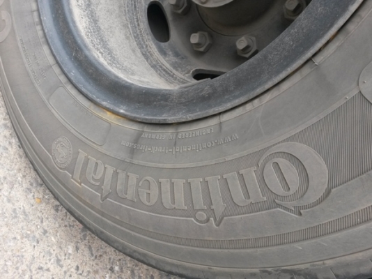 หางเทเลอร์ พื้นเรียบ3เพลา บ.สามมิตร ปี53 ผลิตจากบริษัทสามมิตร มีทั้งหมด 22 หาง