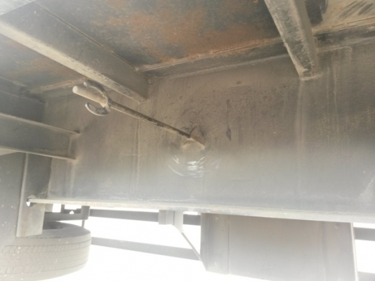 หางเทเลอร์ พื้นเรียบ3เพลา บ.สามมิตร ปี53 ผลิตจากบริษัทสามมิตร มีทั้งหมด 22 หาง