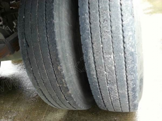 หางเทเลอร์ พื้นเรียบ3เพลา บ.สามมิตร ปี53 ผลิตจากบริษัทสามมิตร มีทั้งหมด 22 หาง