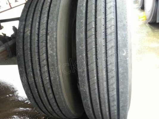 หางเทเลอร์ พื้นเรียบ3เพลา บ.สามมิตร ปี53 ผลิตจากบริษัทสามมิตร มีทั้งหมด 22 หาง