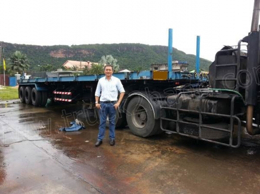 หางเทเลอร์ พื้นเรียบ3เพลา บ.สามมิตร ปี53 ผลิตจากบริษัทสามมิตร มีทั้งหมด 22 หาง