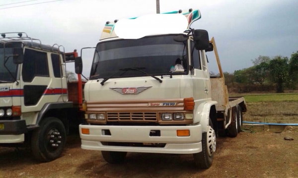 ขายรถสิบล้อเทเลอร์ HINO F18 เครื่องเดิม HO7C-185 แรง เกียร์เดิม 2 เพลา ทะเบียนพร้อม