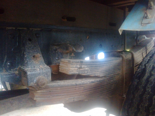 หกล้อ อีซูซูNKR110ห้างแท้ปี36เกียร์สั้น เล่มทะเบียนพร้อมโอน ราคา320000บ.ต่อรองกันได้ ครับ