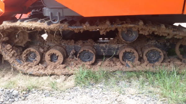 ขายรถเกี่ยวข้าว kubota dc60 plus พร้อมเล่มทะเบียน ขายรถเกี่ยวข้าว kubota dc60 plus พร้อมเล่มทะเบียน