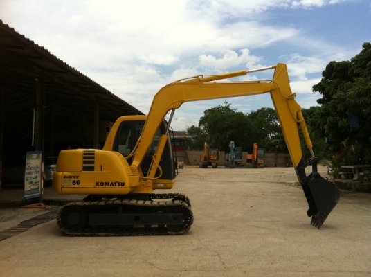 ขายรถขุด  KOMATSU PC60-7