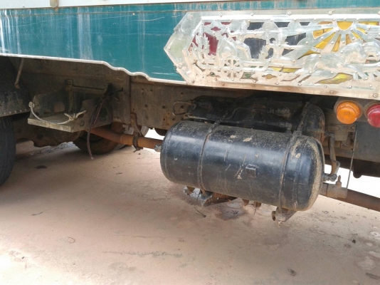 ขาย10ล้อดั้มพ์ฮีโน่F18