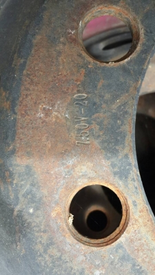 กระทะล้อรถ10ล้อ.. ขอบ20 น๊อต8 ตัว สำหรับยาง แบบมียางใน ** ราคาลูกละ 990 บาทเท่านั้น **