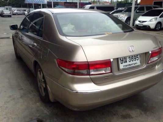 ขายรถเก๋งสวยๆครับ