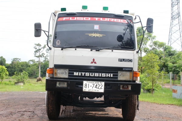 ขายด่วน MITSUBISHI FN527M 195แรงม้า ขายด่วน MITSUBISHI FN527M 195แรงม้า