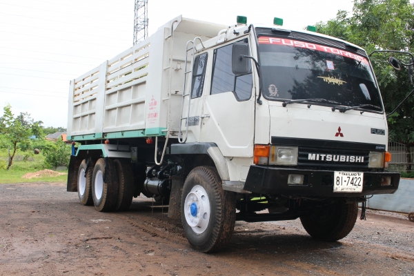 ขายด่วน MITSUBISHI FN527M 195แรงม้า ขายด่วน MITSUBISHI FN527M 195แรงม้า