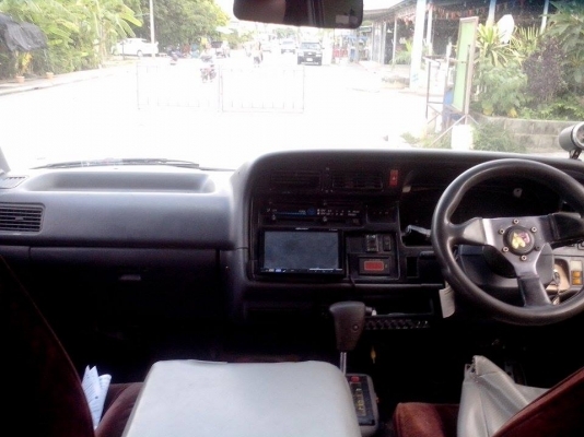 ขายรถตู้หลังคาสูง เครื่อง 2 j ติด LPG 230000 โทร- 089-4439118 พล ขายรถตู้หลังคาสูง เครื่อง 2 j ติด LPG 230000 โทร- 089-4439118 พล