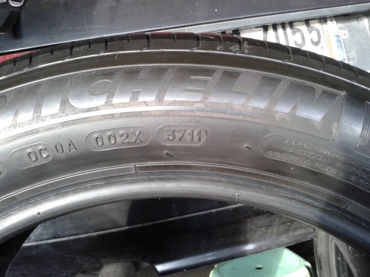 ขายยาง225 50 17 MICHELIN MXV 8 เส้นละ 950