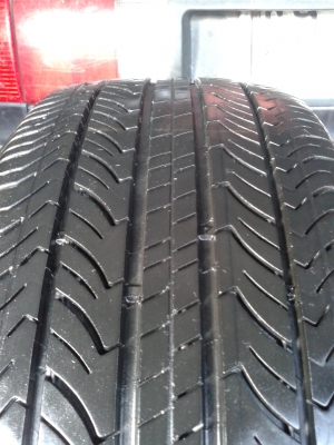 ขายยาง225 50 17 MICHELIN MXV 8 เส้นละ 950