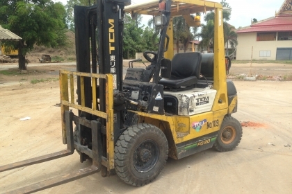 ขายรถยก tcm 2ตัน