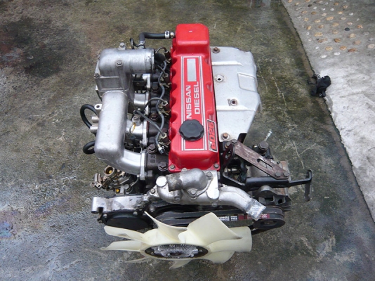 ขายเครื่องยนต์ NISSAN BD25 ฝาแดงสวยครับ