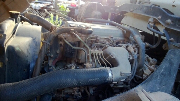 รถฮีโน่ 6 ล้อดั้ม FC4J 170 แรงม้า. ปี 49 สนใจติดต่อ 081 - 6079515 รถฮีโน่ 6 ล้อดั้ม FC4J 170 แรงม้า. ปี 49 สนใจติดต่อ 081 - 6079515