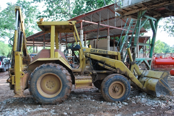 ขายรถตักหน้าขุดหลัง