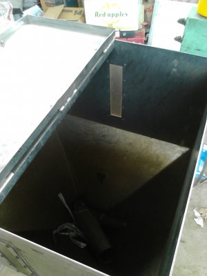 ขาย..ถังสแตนเลสผสมเม็ดพลาสติก ขาย..ถังสแตนเลสผสมเม็ดพลาสติก