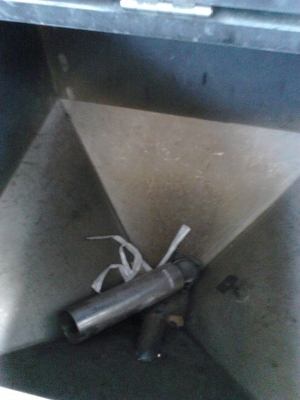 ขาย..ถังสแตนเลสผสมเม็ดพลาสติก ขาย..ถังสแตนเลสผสมเม็ดพลาสติก