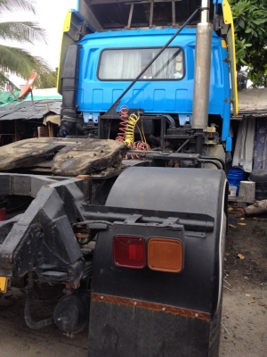 ขายหัวลาก6ล้อ ISUZU GIGAเครื่อง 320 แรงม้า มี2คัน ให้เลือก สภาพสวยพร้อมใช้ ราคาต่อรองได้ ติดต่อได้ที่คุณ อ๊อฟ พิจิตร 086-737-9991