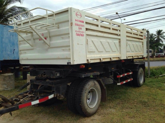 ขายหาง สามมิต  2 เพลา.  ปี 56  สนใจติดต่อ 081 - 6079515