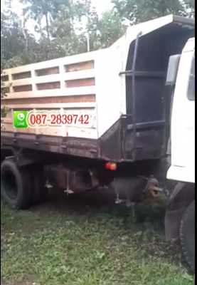 ขายรถดั้มพ์ 6 ล้อ ขนาดใหญ่ ขายรถดั้มพ์ 6 ล้อ ขนาดใหญ่