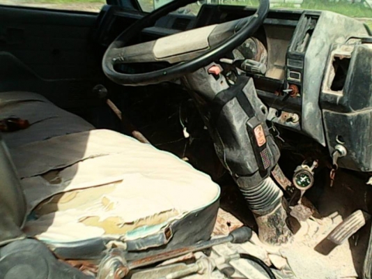 **290,000 บ.ต่อรอง**ขาย6ล้อติดเครน ISUZU 110 NKR 4BD1-110แรงฝาขาว ช่วงล่างเดิม คัสซีสวยเดิมๆ ไม่ปะไม่ดาม กระบะคาร์โก้ สภาพยังดี พื้นดีข้างดี หัวเก๋งโอเค มีผุมีแตกมีลอกตามรูป ยางยังใช้ได้ ภายในเก๋งคอนโซลยังดี ของค่อนข้างครบ ติดเครน TADANO 2.0T 2ปลอก สภาพดี **290,000 บ.ต่อรอง**ขาย6ล้อติดเครน ISUZU 110 NKR 4BD1-110แรงฝาขาว ช่วงล่างเดิม คัสซีสวยเดิมๆ ไม่ปะไม่ดาม กระบะคาร์โก้ สภาพยังดี พื้นดีข้างดี หัวเก๋งโอเค มีผุมีแตกมีลอกตามรูป ยางยังใช้ได้ ภายในเก๋งคอนโซลยังดี ของค่อนข้างครบ ติดเครน TADANO 2.0T 2ปลอก สภาพดี