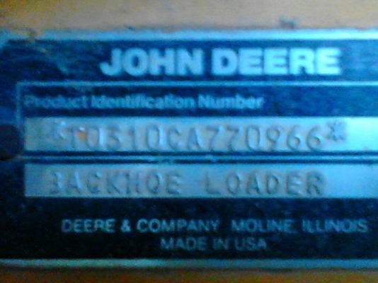 ขายแทรกเตอร์D4D เอกสารเล่มทะเบียน สภาพสวยพร้อมใช้ ราคาต่อรองได้ ติดต่อได้ที่คุณ อ๊อฟ พิจิตร 086-737-9991