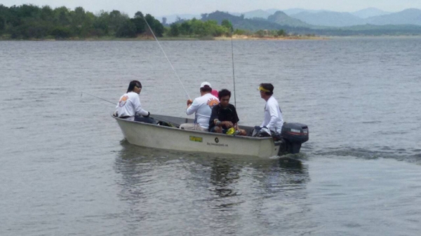 ขายเรือไฟเบอร์14ฟุต