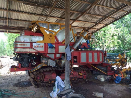 **850,000 บ.ต่อรอง**ขายรถเกี่ยวแบบอุ้มพร้อมใช้ ศักดิ์พัฒนาฯ KM49 อุ้ม2.5ตัน ตัวเดิน12HT ปั้มไดกิ้น 23 เครื่อง HINO JO8C-ll โบ 250แรง เครื่องแรงดี แน่นดี ปั้มดีแรง ช่วงล่าง80\% เก็บงาน ครบ พร้อมแล้ว รถใช้งาน บำรุงรักษาดี ซ่อมถึง พร้อมใช้ พร้อมลุยงาน ราคาต่อ **850,000 บ.ต่อรอง**ขายรถเกี่ยวแบบอุ้มพร้อมใช้ ศักดิ์พัฒนาฯ KM49 อุ้ม2.5ตัน ตัวเดิน12HT ปั้มไดกิ้น 23 เครื่อง HINO JO8C-ll โบ 250แรง เครื่องแรงดี แน่นดี ปั้มดีแรง ช่วงล่าง80\% เก็บงาน ครบ พร้อมแล้ว รถใช้งาน บำรุงรักษาดี ซ่อมถึง พร้อมใช้ พร้อมลุยงาน ราคาต่อ