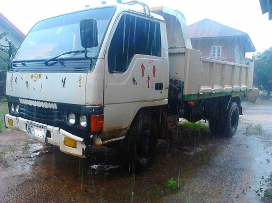 ***ขายแล้วครับขอบคุณ Truck2hand ขาย6ล้อดั้มดิน5คิว MITSUBISHI CANTER FE444E วางเครื่อง4D34-115แรง 4สูบ(ลงเล่ม) เครื่องดีแน่นดี แรงดี เกียร์ดี ไม่หลุด ช่วงล่าง คานหน้าเดิม5น็อต เฟืองท้ายF มีสโลวกลาง คัสซีดี ไม่ผุ ไม่บวม มีตำหนิ1จุด(ตามรูป) กระบะดั้มเหล็ก5ต ***ขายแล้วครับขอบคุณ Truck2hand ขาย6ล้อดั้มดิน5คิว MITSUBISHI CANTER FE444E วางเครื่อง4D34-115แรง 4สูบ(ลงเล่ม) เครื่องดีแน่นดี แรงดี เกียร์ดี ไม่หลุด ช่วงล่าง คานหน้าเดิม5น็อต เฟืองท้ายF มีสโลวกลาง คัสซีดี ไม่ผุ ไม่บวม มีตำหนิ1จุด(ตามรูป) กระบะดั้มเหล็ก5ต