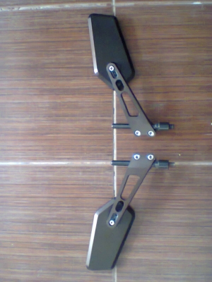 ขายกระจกแต่ง มือสอง 650 บ. พร้อมส่ง