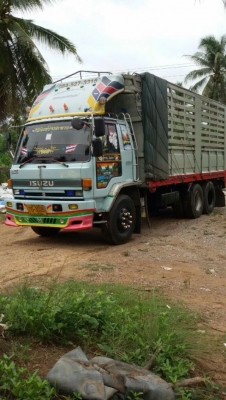 10ล้ออีซูซุROCKY/195HP