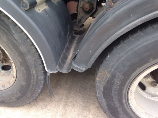 ขายหางพ่วง น้ำมัน ( 20,000 ลิตร. ) สนใจติดต่อ 081 - 6079515 ขายหางพ่วง น้ำมัน ( 20,000 ลิตร. ) สนใจติดต่อ 081 - 6079515