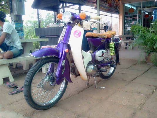 ขาย C 65 เครื่องเวฟ Z มีเล่มทะเบียนเครื่องเเละโครงราคาถูกเวอร์ 12,000 บาท