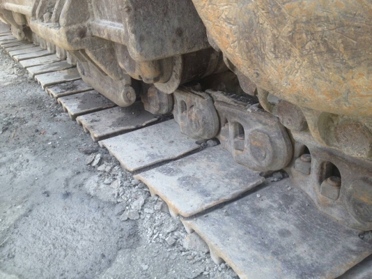 ขายCAT330Cสภาพสวยพร้อมใช้ ราคาต่อรองได้ ติดต่อได้ที่คุณ อ๊อฟ พิจิตร 086-737-9991