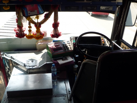 HINO  คัชซึ BENZ(สวยมาก ไม่ช้ำ) 081-8317543,081-3840777