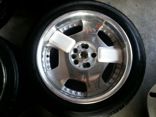 vip18 หน้า8" หลัง9"พร้อมยาง