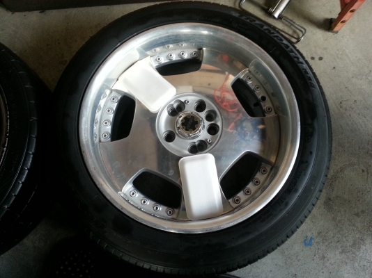 vip18 หน้า8" หลัง9"พร้อมยาง