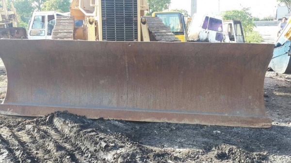 ขายแทรคเตอร์CAT D5H ฮาปตีนเป็ดแต่ใส่ตีนไก่ สภาพพร้อมใช้  ราคาต่อรองได้ ติดต่อได้ที่คุณ อ๊อฟ พิจิตร 086-737-9991