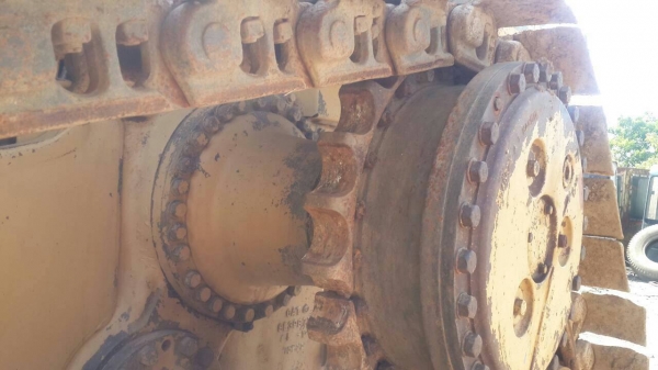 ขายแทรคเตอร์CAT D5H ฮาปตีนเป็ดแต่ใส่ตีนไก่ สภาพพร้อมใช้  ราคาต่อรองได้ ติดต่อได้ที่คุณ อ๊อฟ พิจิตร 086-737-9991