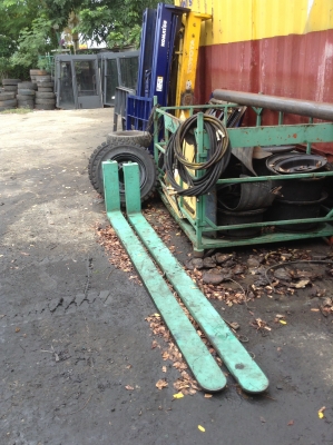 +++ ขายงามือสองญ่ีปุ่นแท้ มีหลายขนาด ครับ  1,070 มม. , 1,220 มม. , 1,300  มม. , 1,500 มม. , และ 2  เมตร