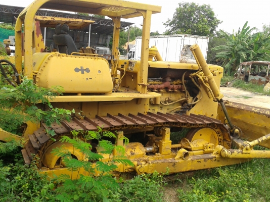 ขายรถ แท็กเตอร์ โคมัสสุ D60-6 กับ รถบด ไดนาแพก 1 เพลา