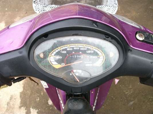 ขาย wave 125 ขาว-ม่วง