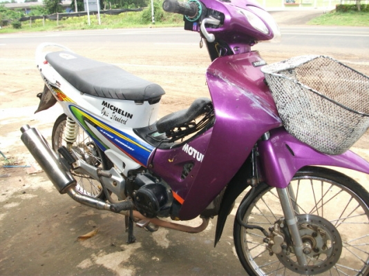 ขาย wave 125 ขาว-ม่วง